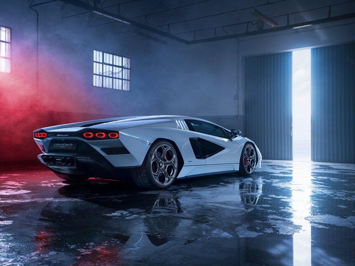 Ламборджини Countach 2021