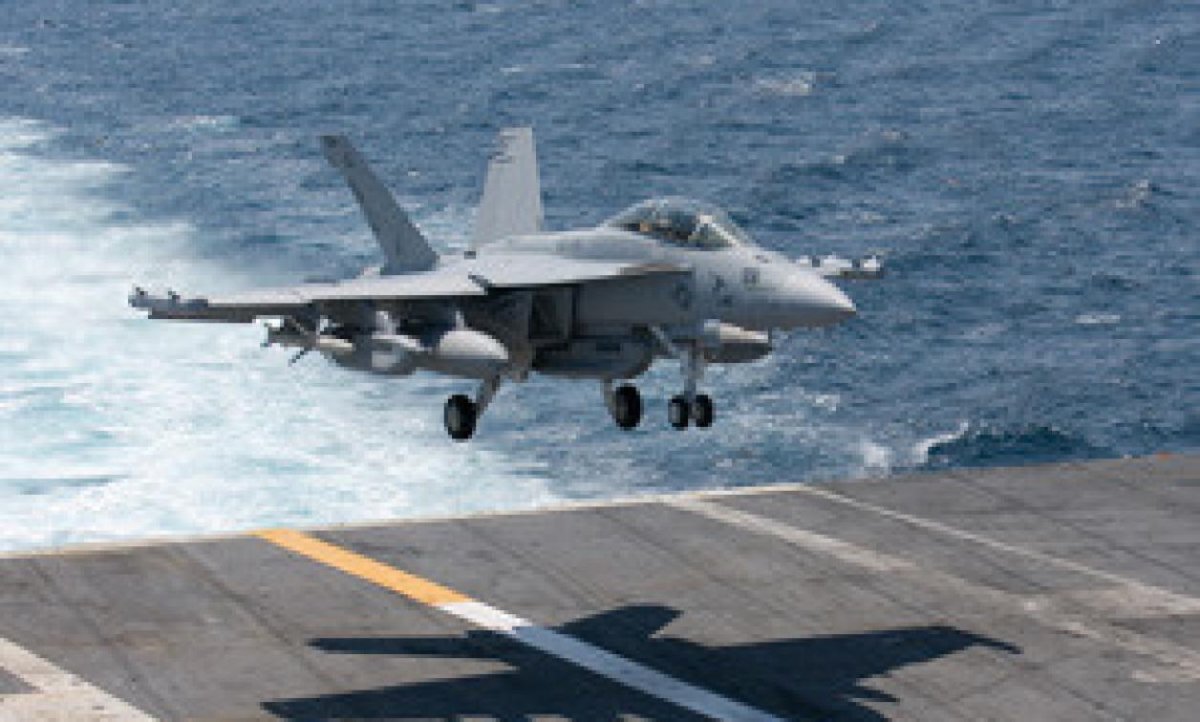 Boeing f/a-18e/f super Hornet палубный истребитель