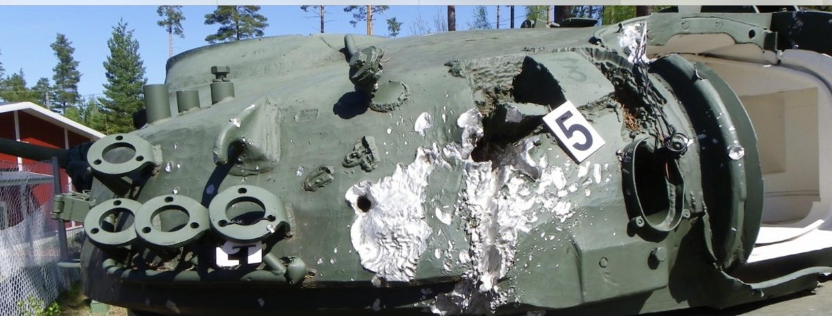 Подкалиберный снаряд БМ-2