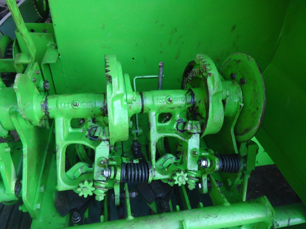 Пресс подборщик к 454 Fortschritt