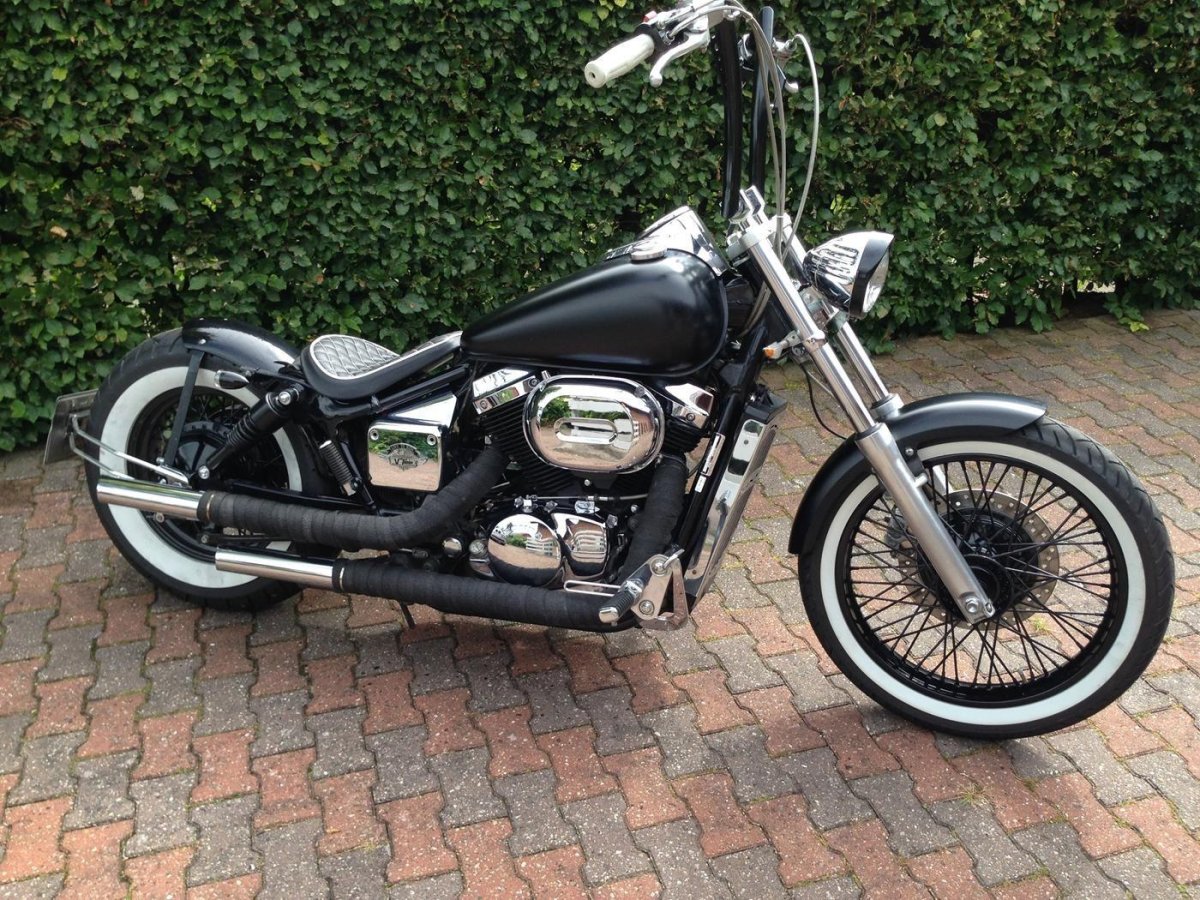 Honda VT 750 Black Widow