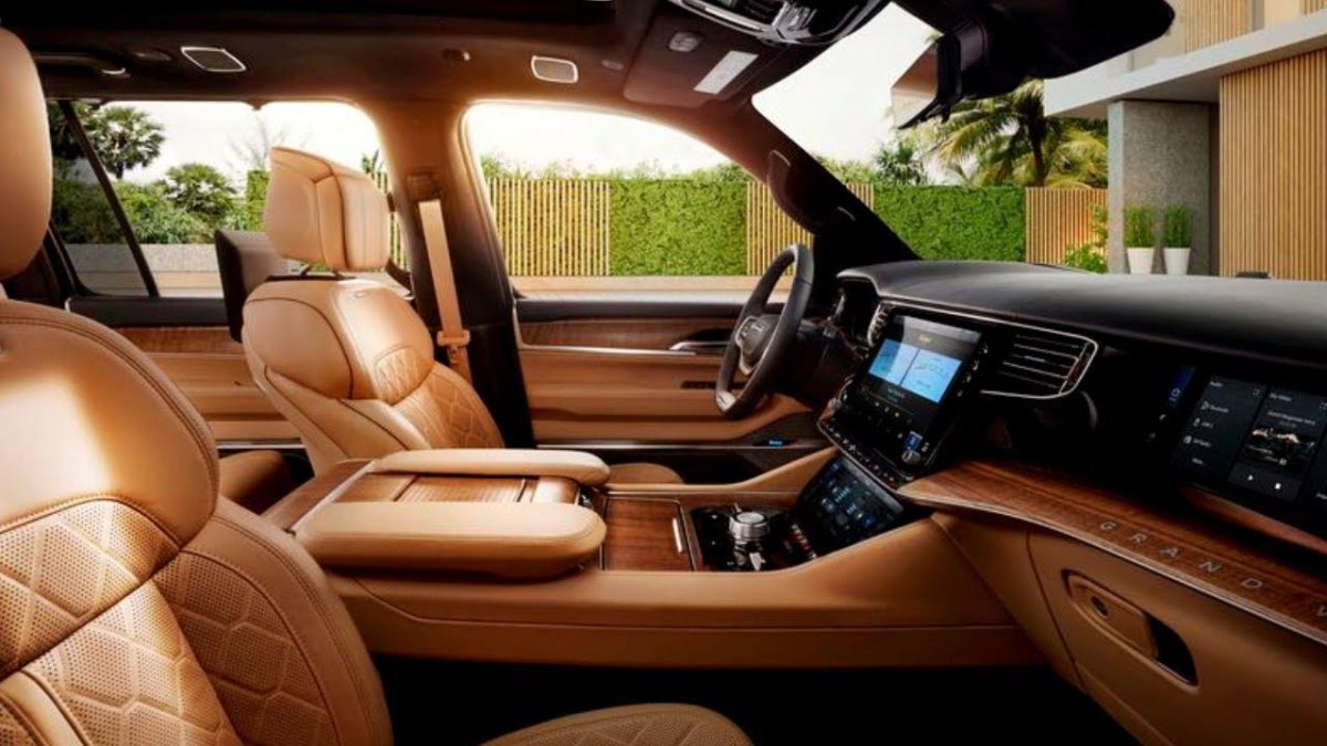 Jeep Grand Wagoneer l 2023