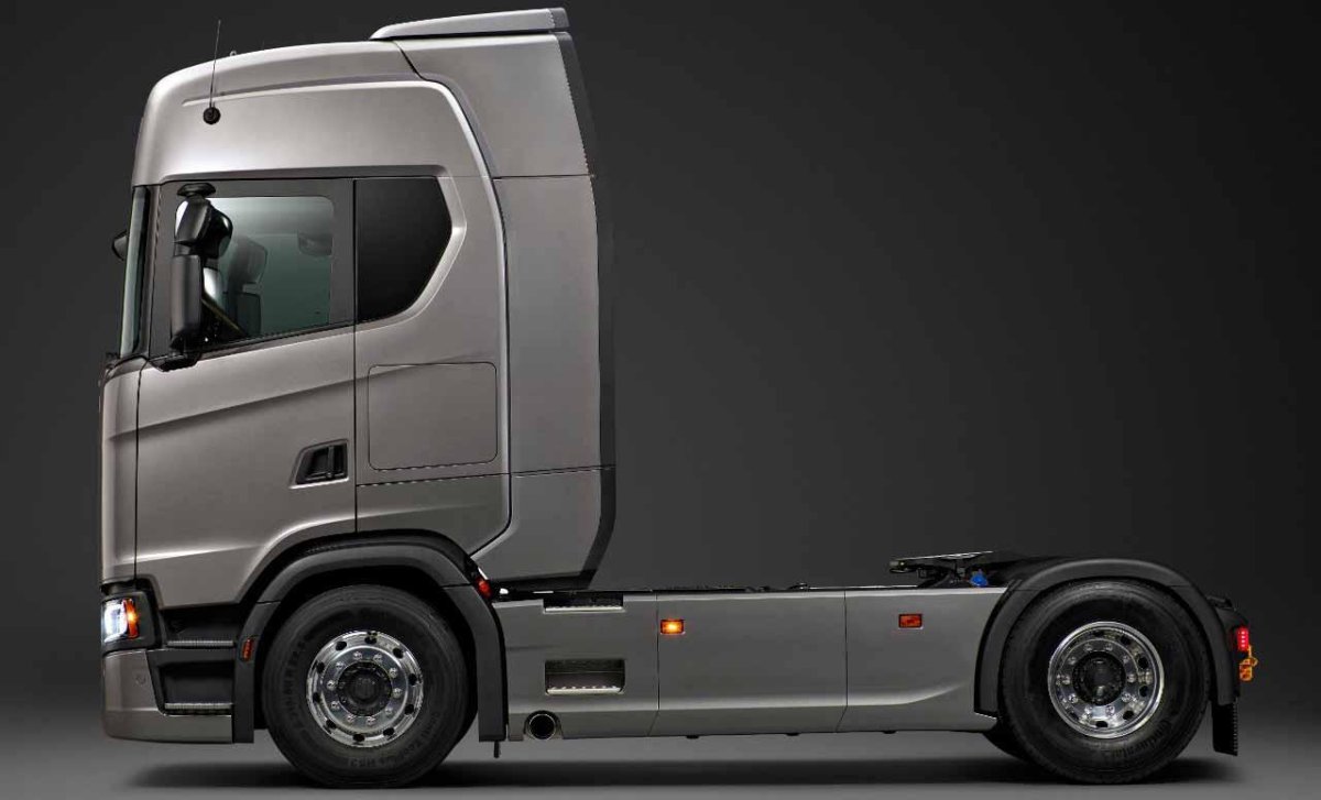 Грузовик Скания s500