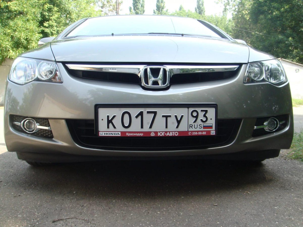 Туманки на Honda Civic 4d