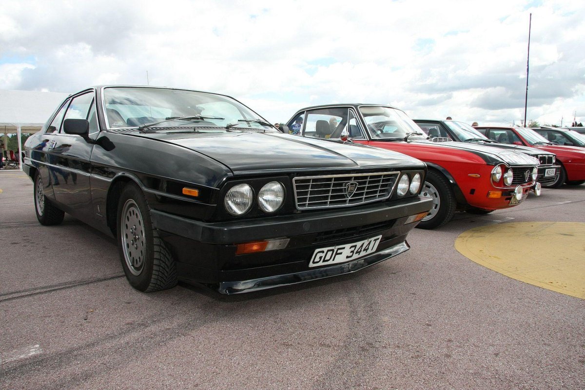 Лянча гамма купе