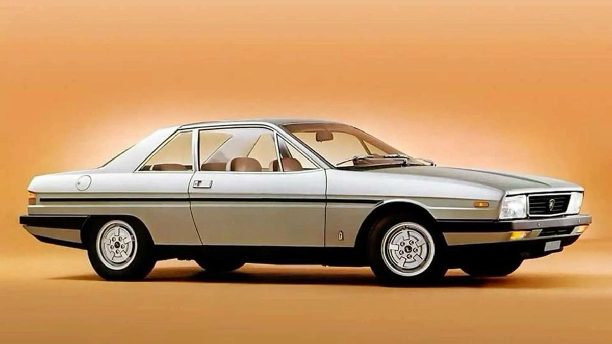 Лянча гамма седан