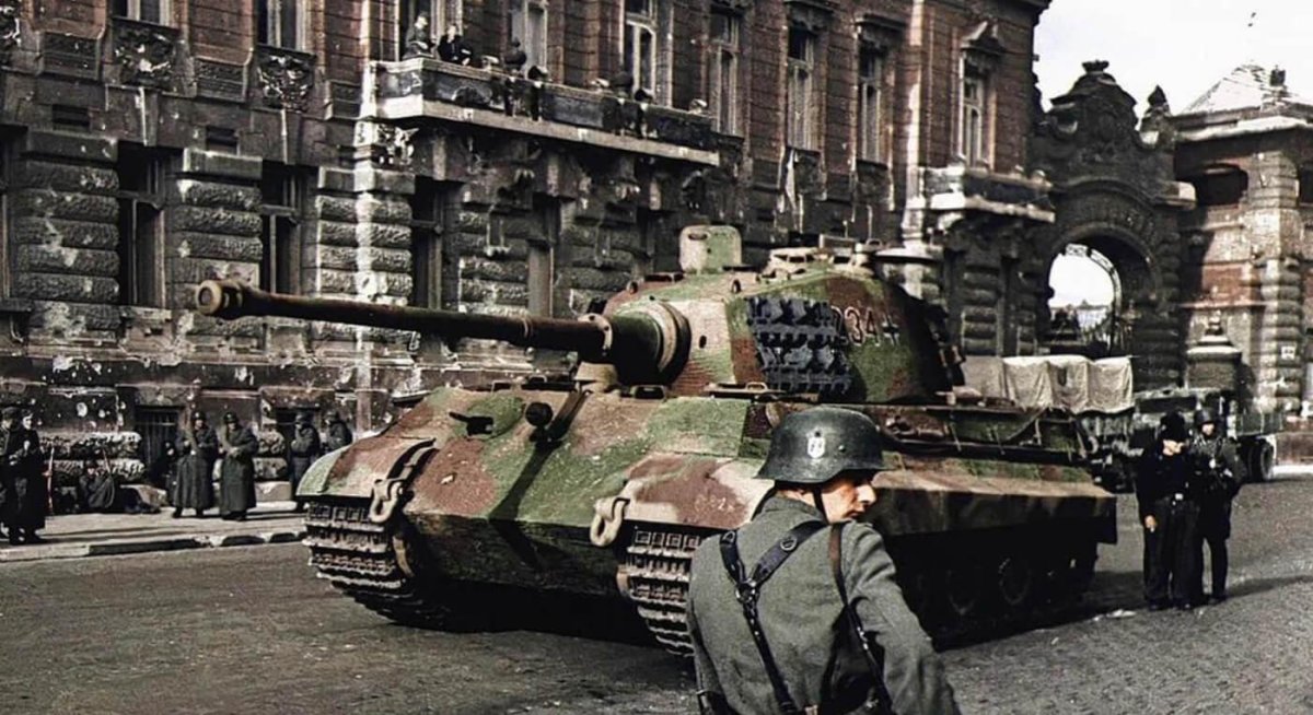 Немецкий танк Королевский тигр
