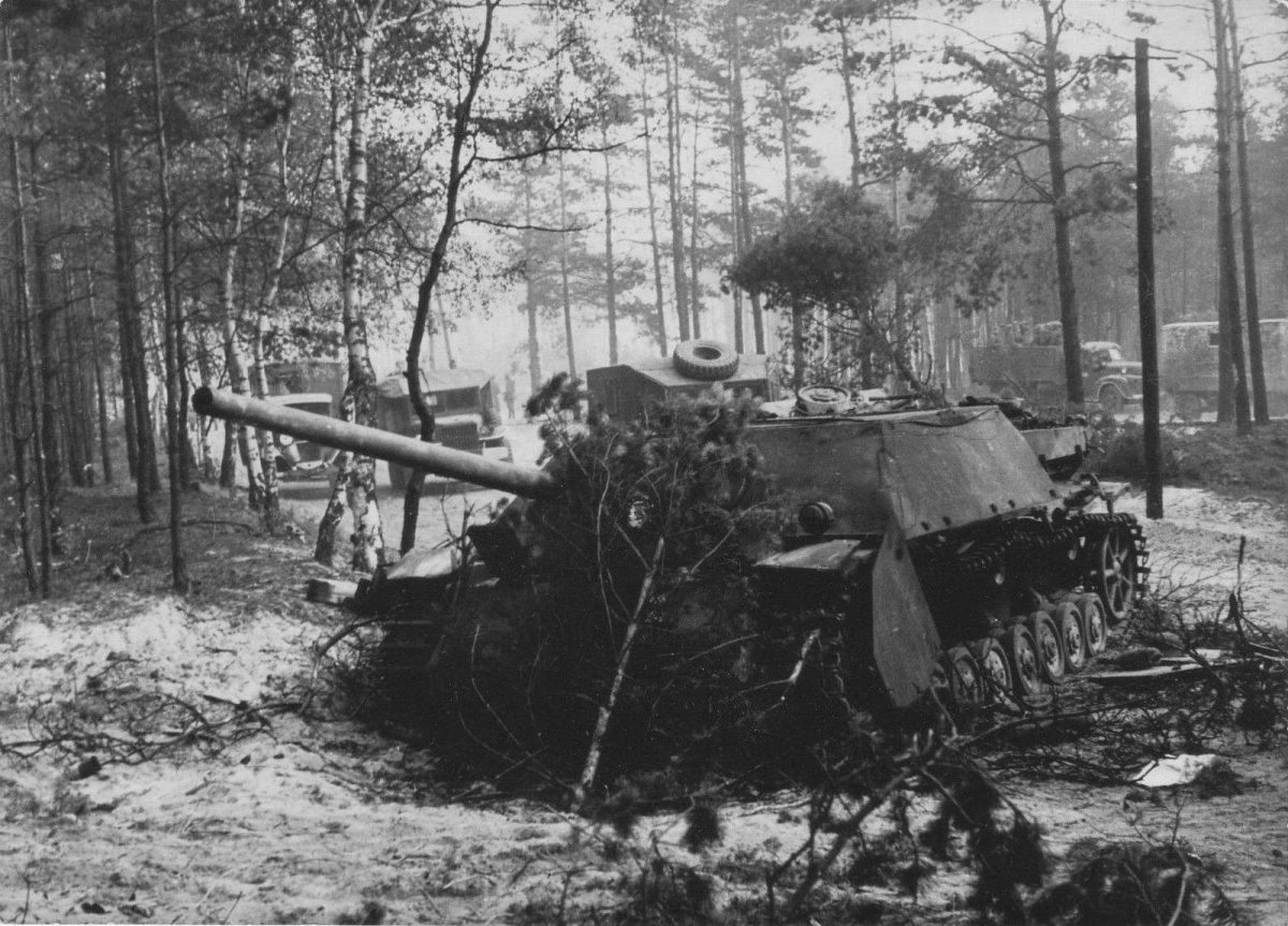 Истребитель танков "Jagdpanzer" IV, JAGDPZ IV (SD.KFZ.162)