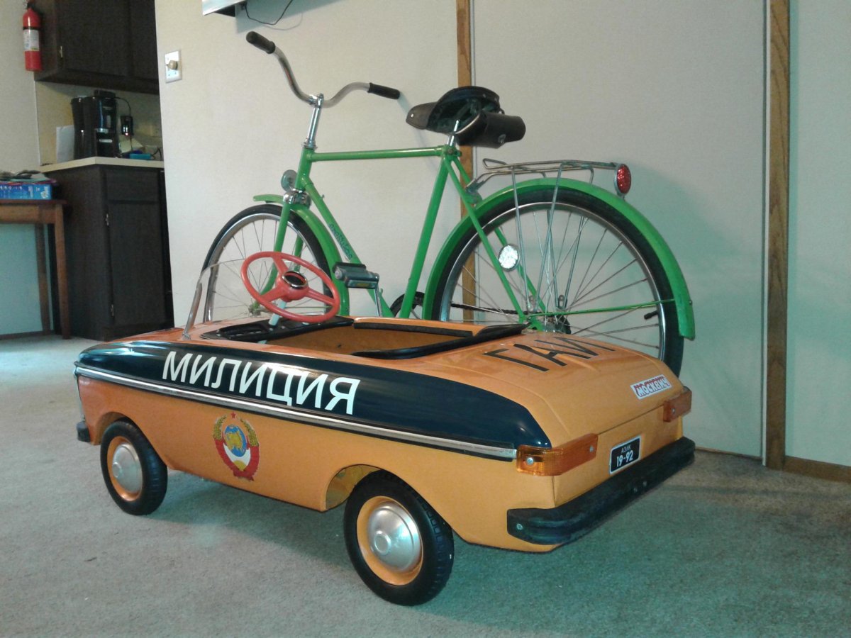 Веломобиль Москвич