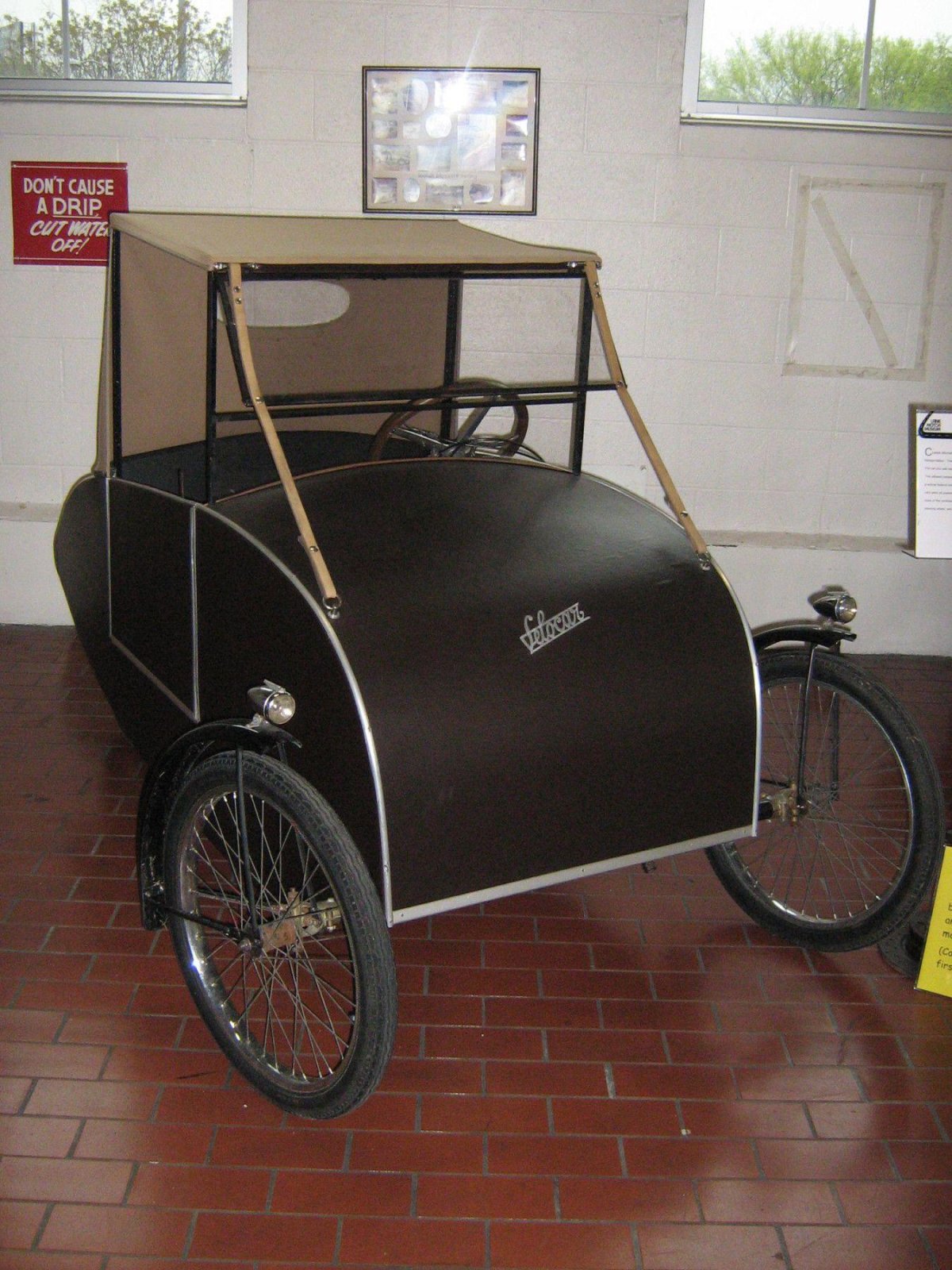 Велокар Моше