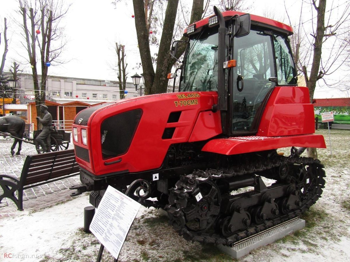 Гусеничный трактор Беларус т70см2