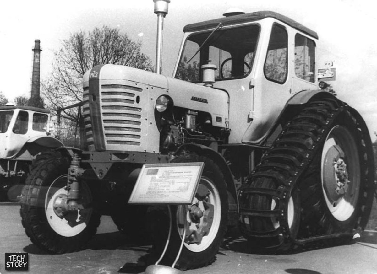 Полугусеничный трактор МТЗ 50