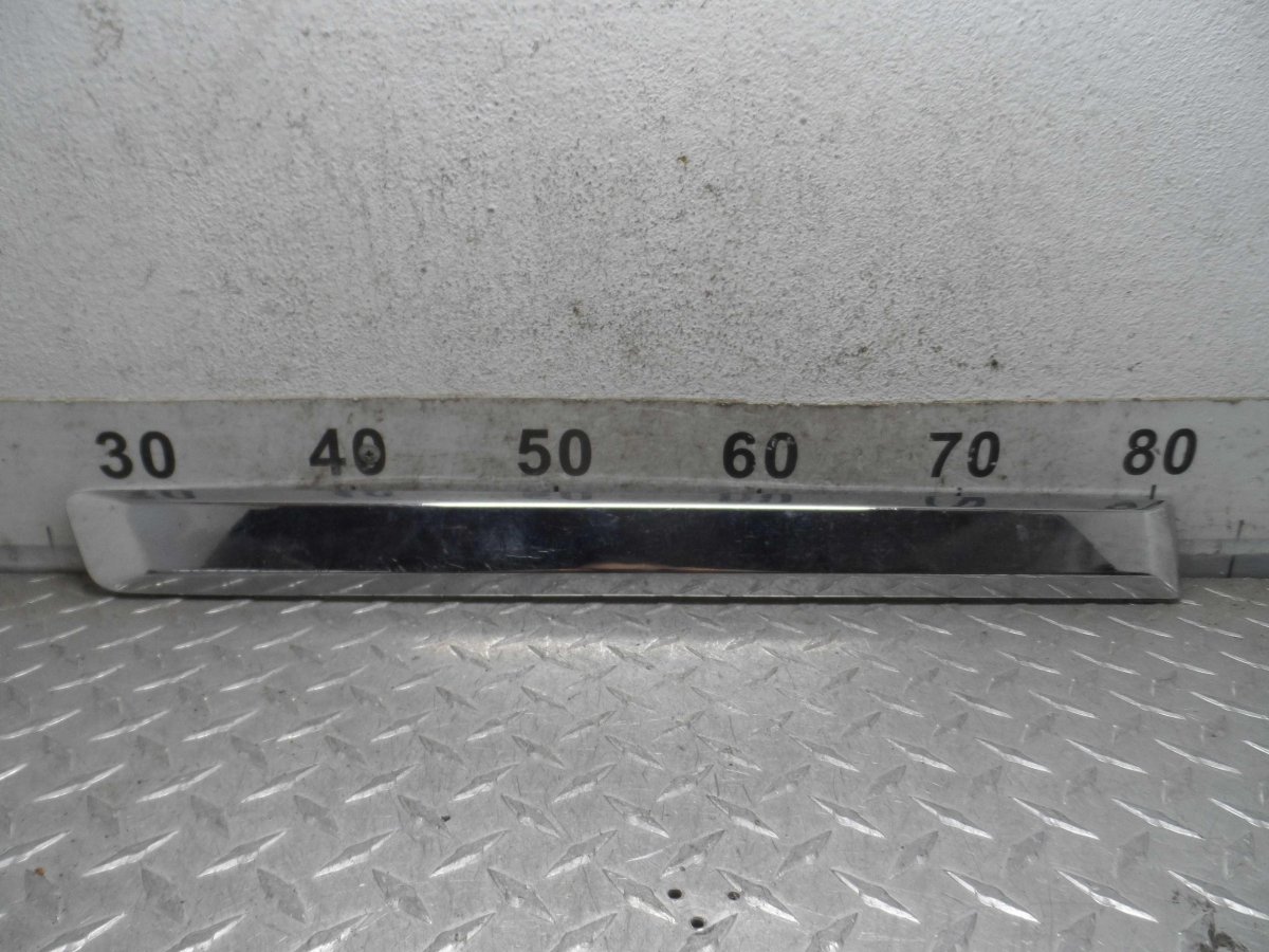 Купить накладку 8450040109