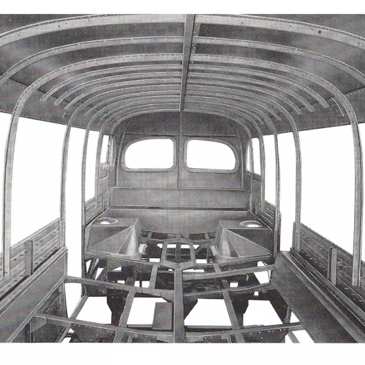 ЗИС-17 автобус вагонной компоновки