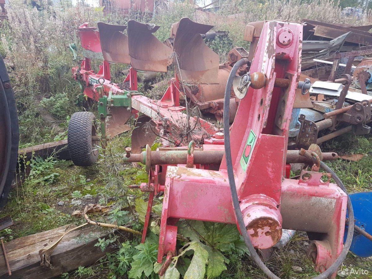 Оборотный плуг 5 корпусов