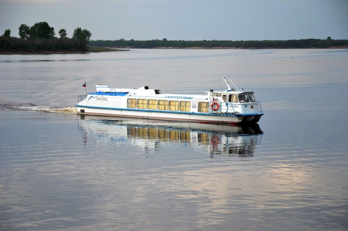 Теплоход Великий Устюг Архангельск
