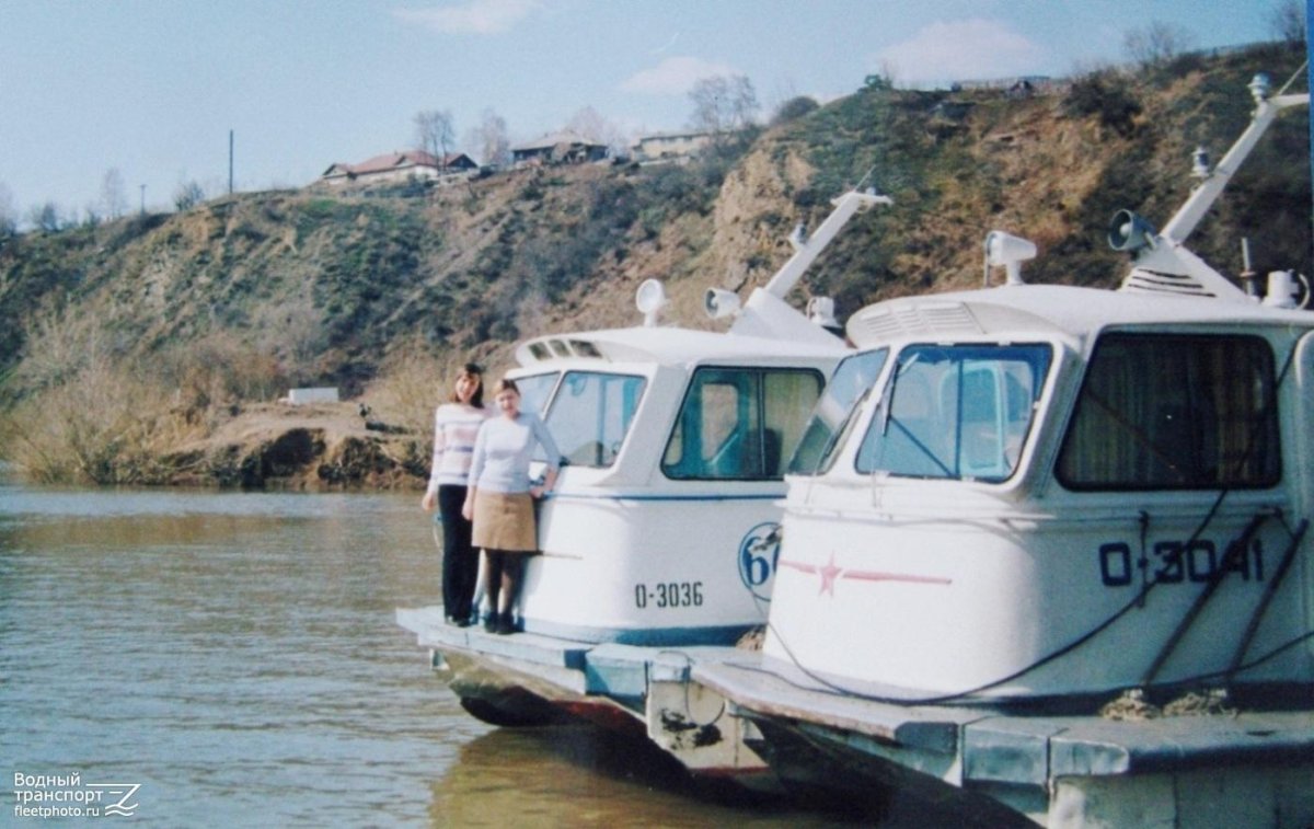 Теплоход Заря