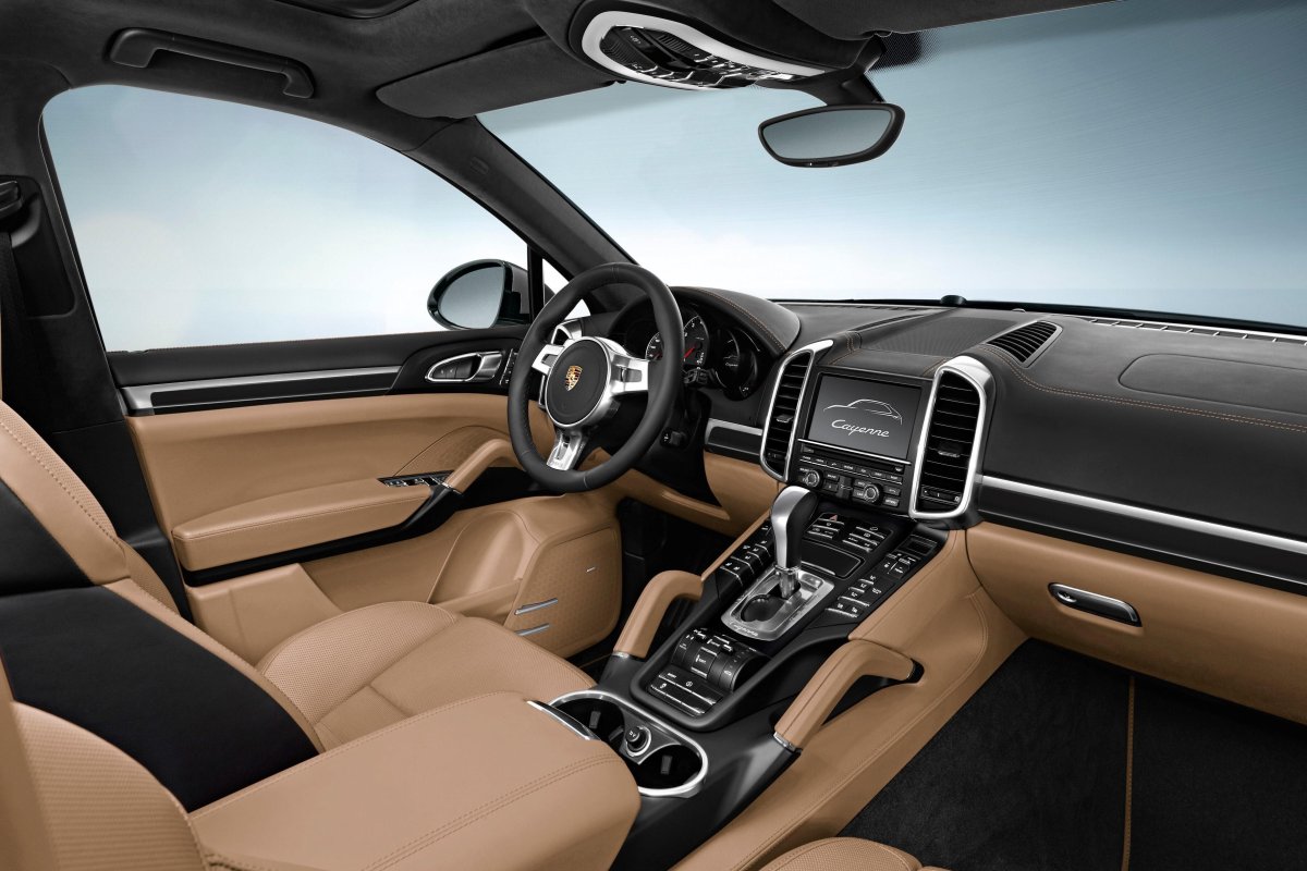 Porsche Cayenne 2014 Interior