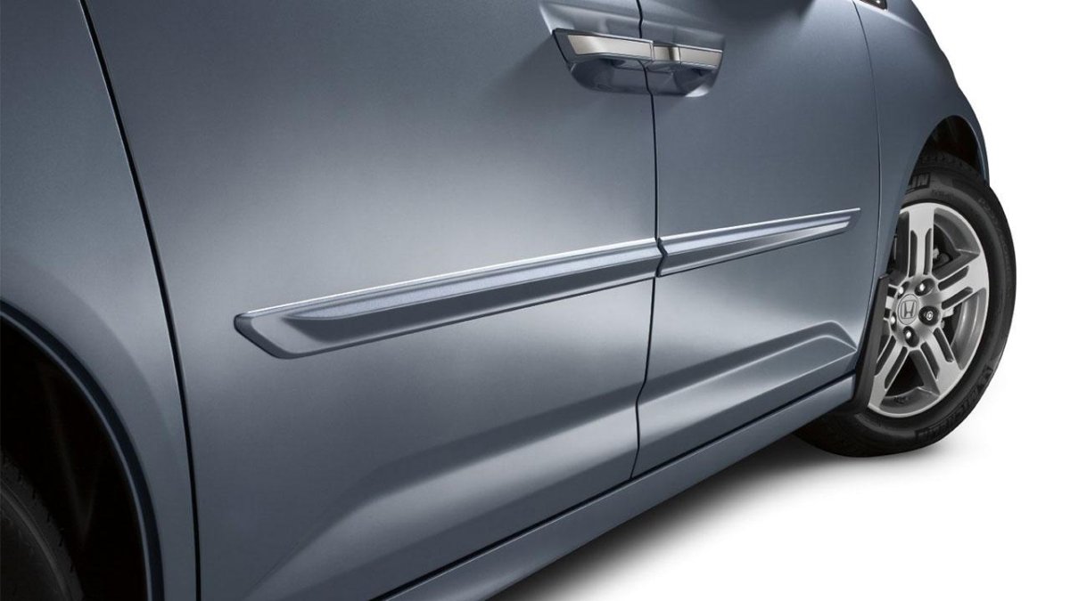 Молдинг75761 а Toyota