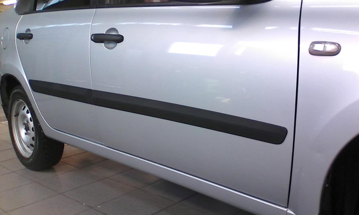 Молдинги дверей Лада Гранта "Granta"