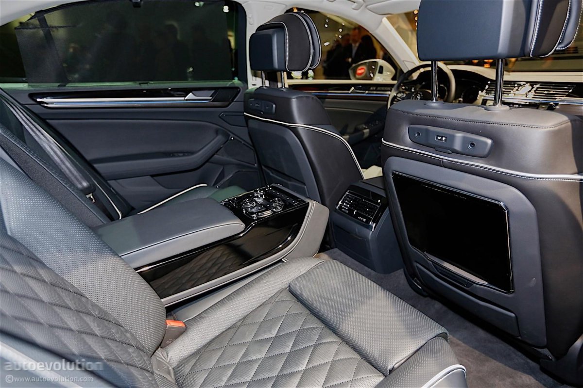 Volkswagen Phaeton 2021 салон