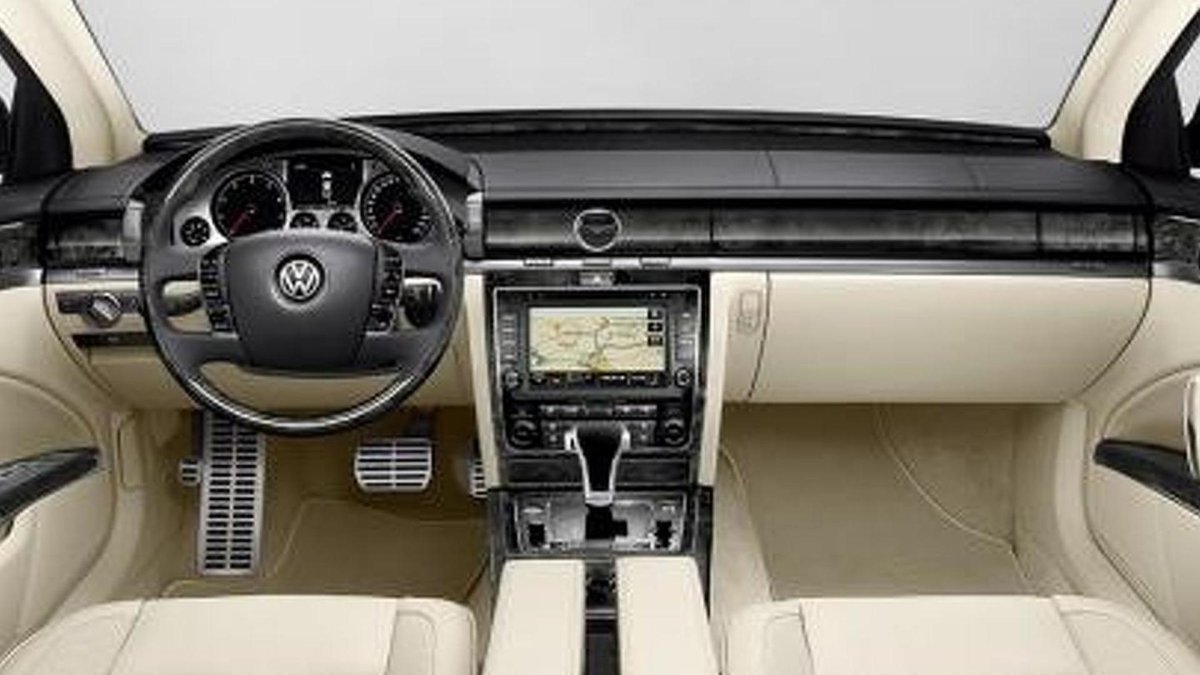 Фольксваген Фаэтон 2017