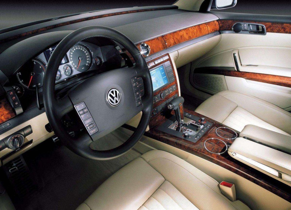 Фольксваген Фаэтон 2002