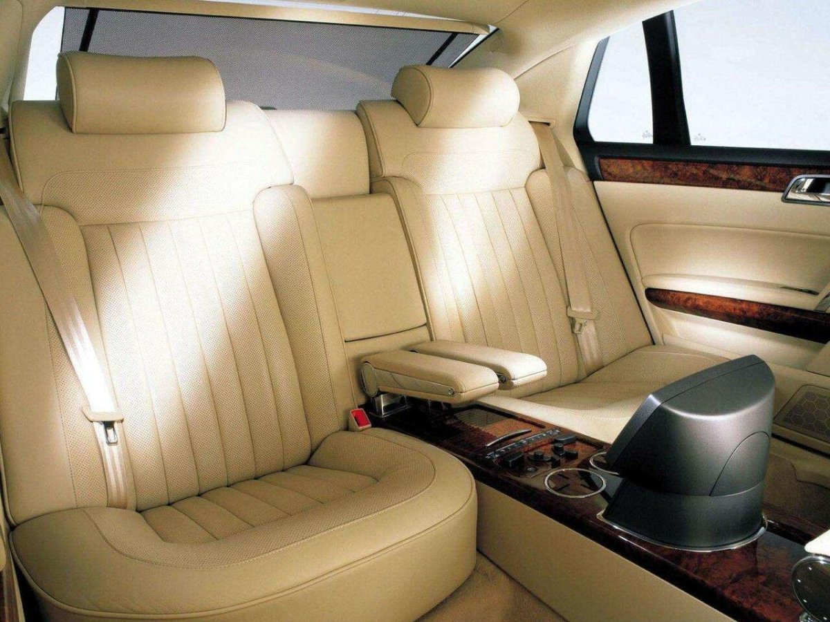 Volkswagen Phaeton 2002 салон