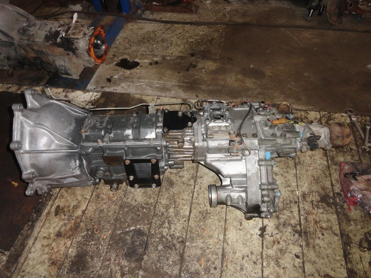 Раздатка Mitsubishi Pajero 2 super select