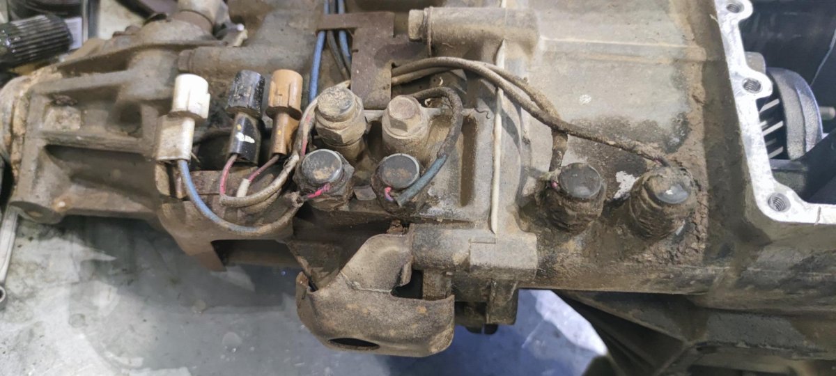 Датчики раздатки Паджеро 3