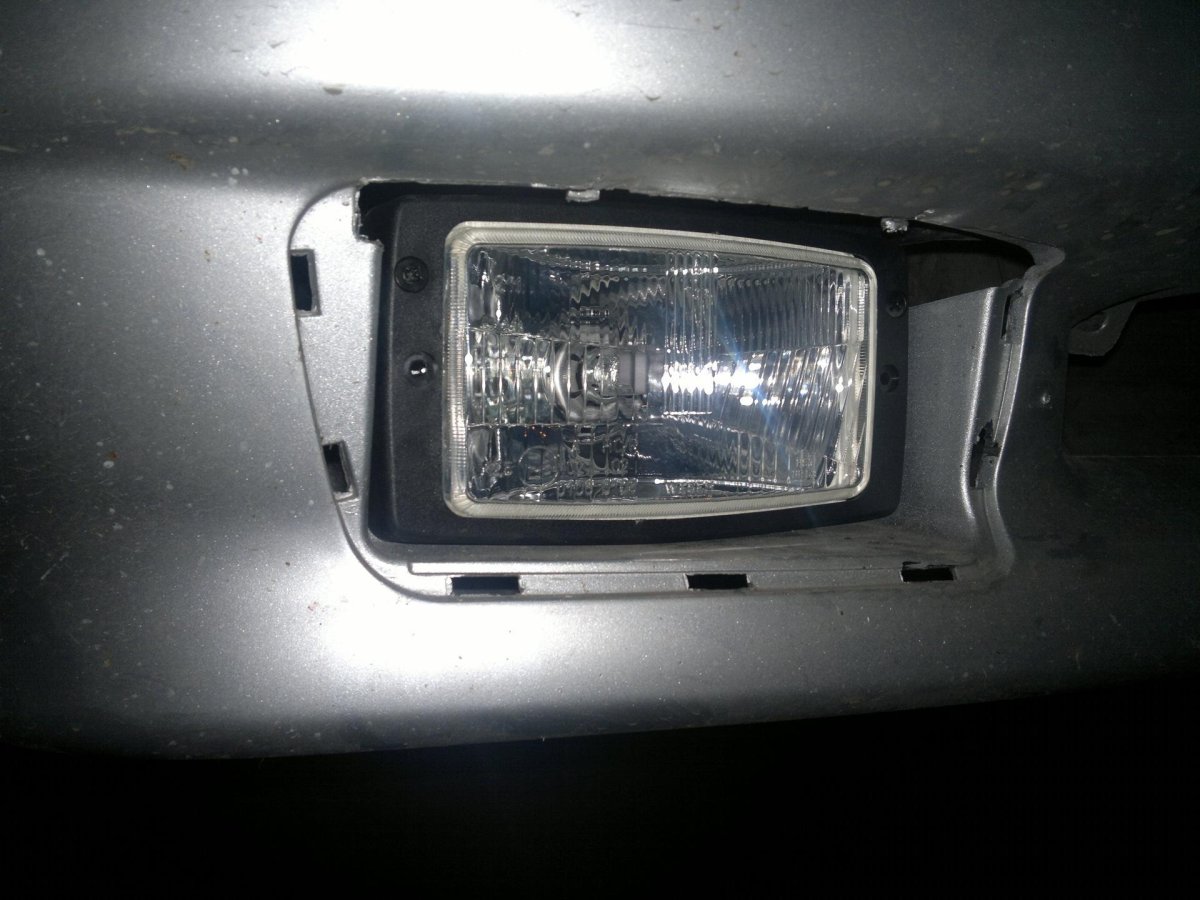 Штатные ПТФ ВАЗ 2114