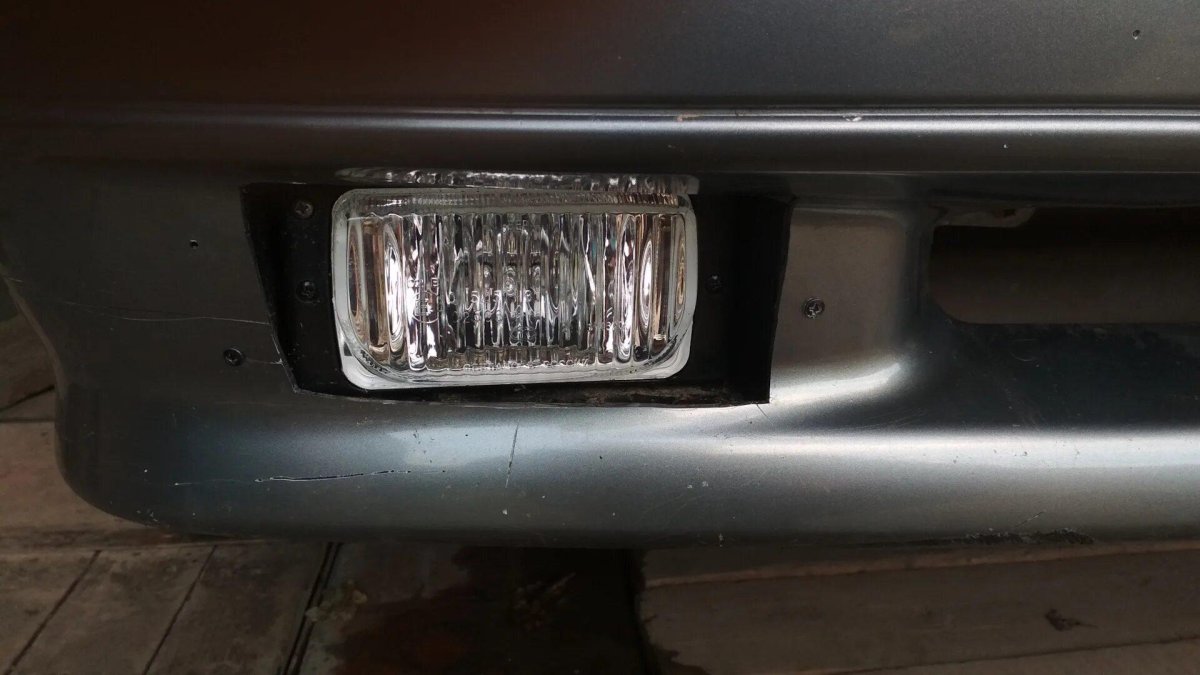 Крепление ПТФ ВАЗ 2114