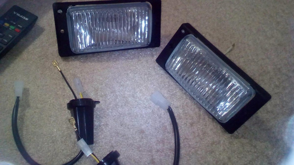 Лампы в ПТФ ВАЗ 2114