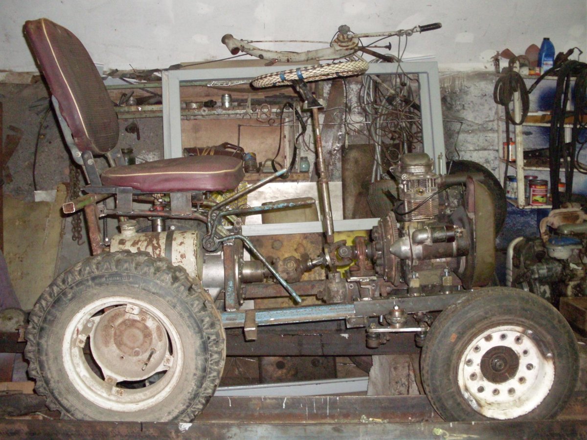 Минитрактор классика 4х4