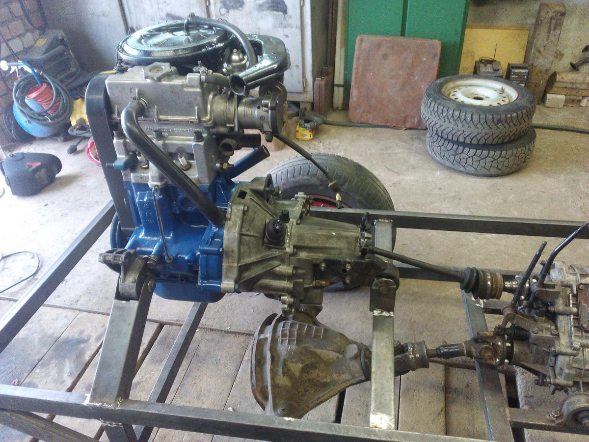 Вездеход переломка с двигателем ВАЗ 2108