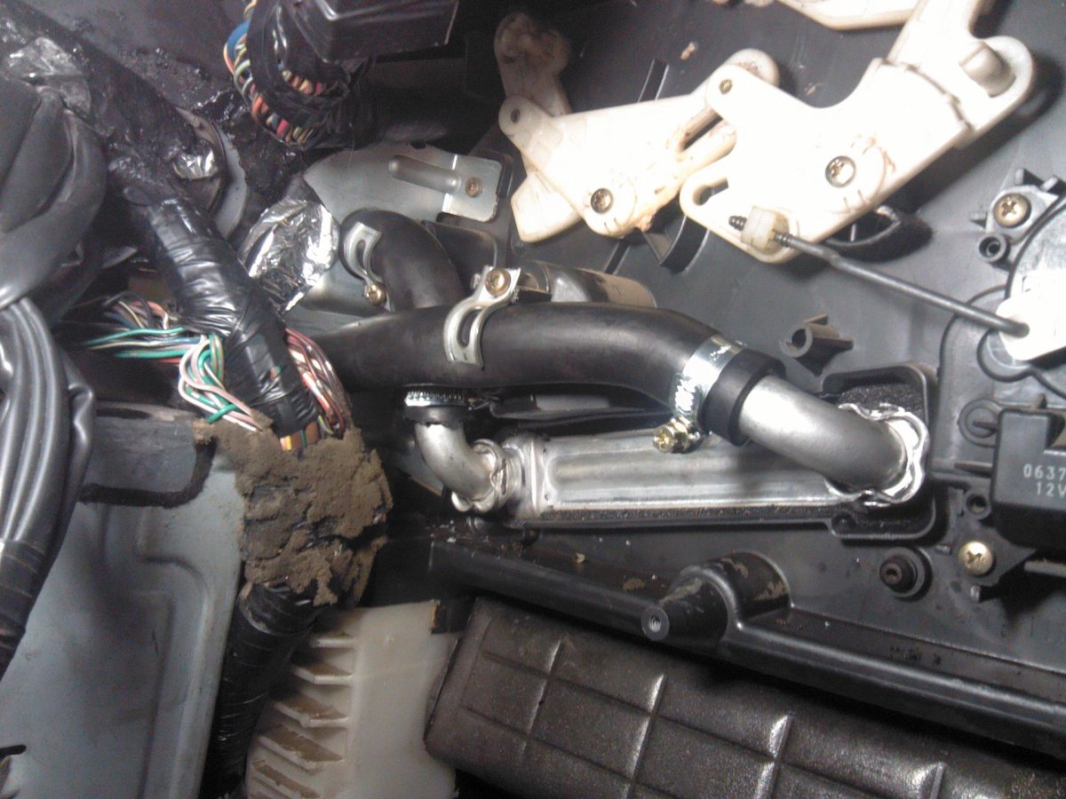 Кран печки Мазда 6 gg