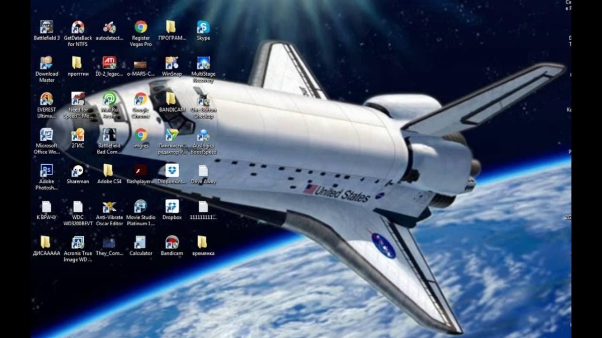 Космический челнок Спейс шаттл