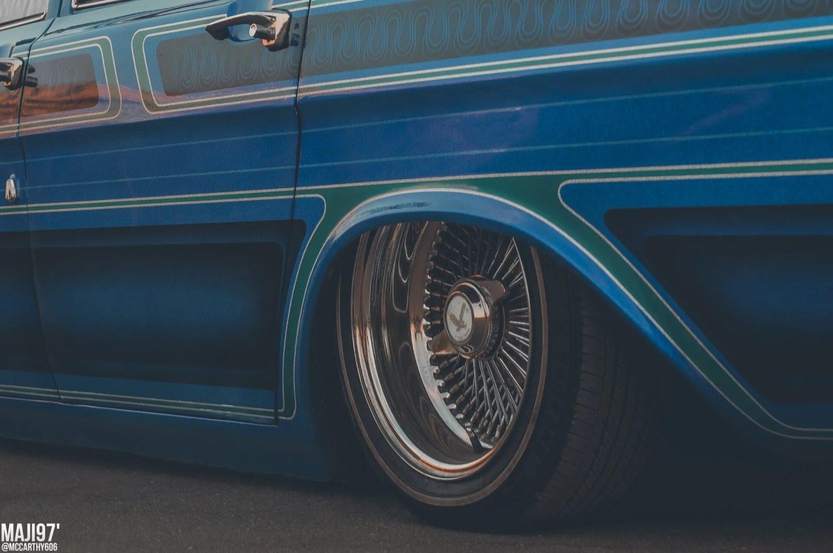 ГАЗ 24 Lowrider Лорд