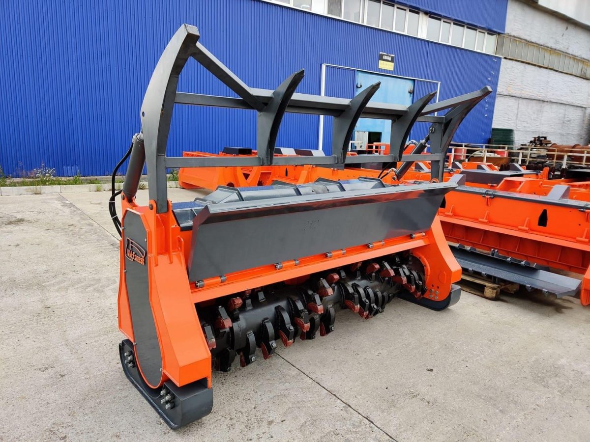 Мульчер um-Forest 160