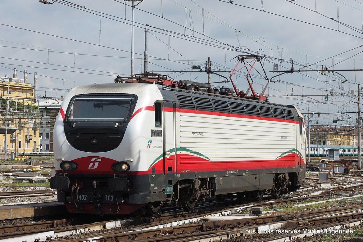 E93 электровоз