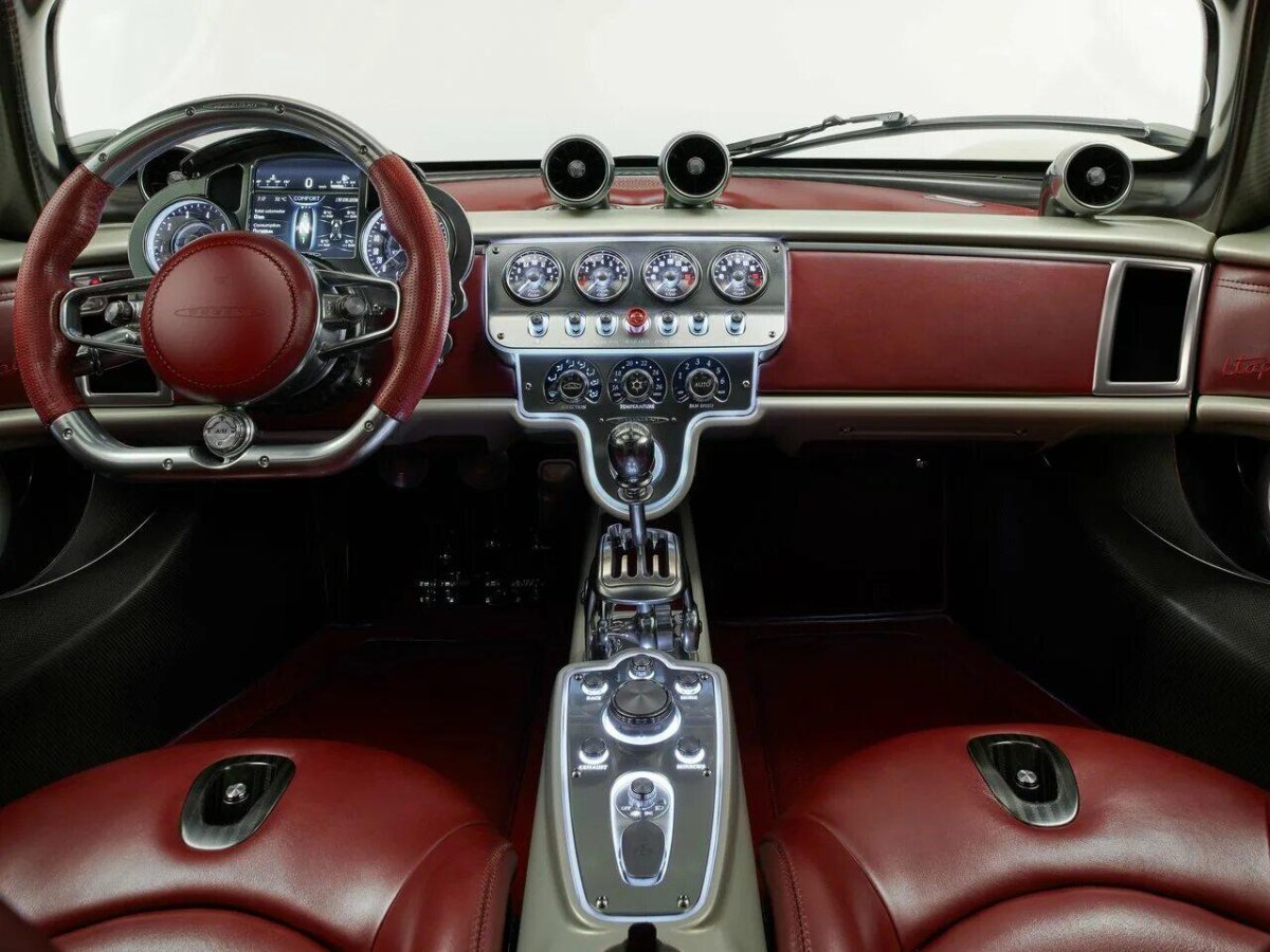 Пагани утопия 2022