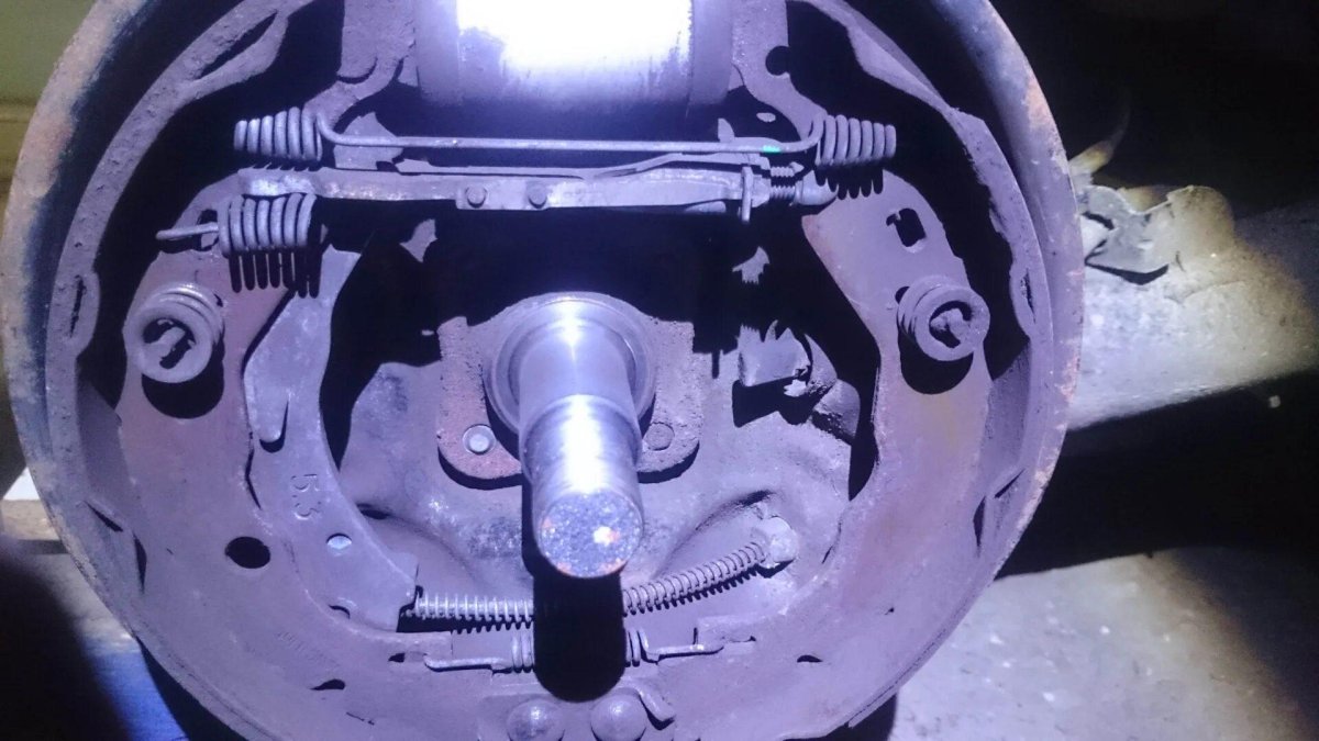 Задние колодки Лада х Рей барабанные