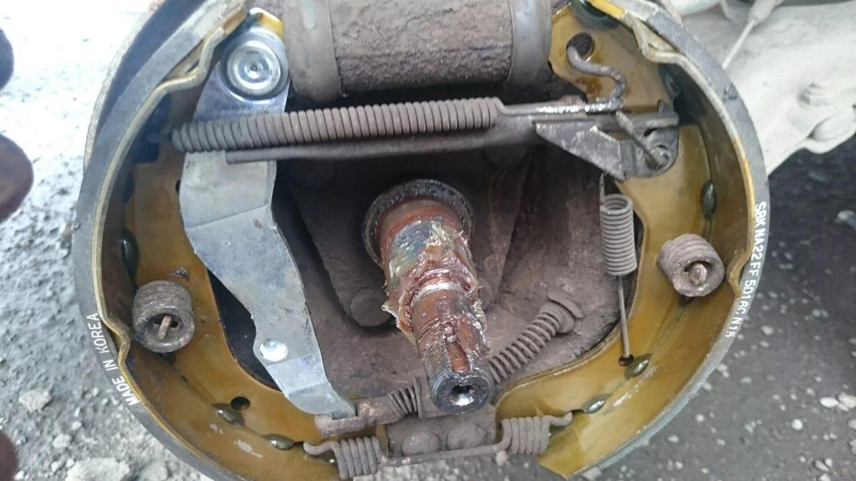 Задние тормозные колодки Дэу Нексия n150