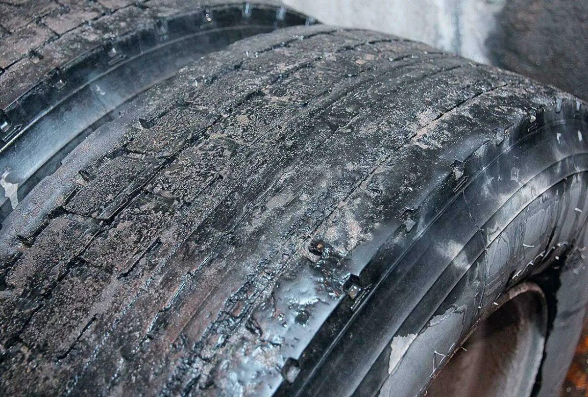 Изношенные шины