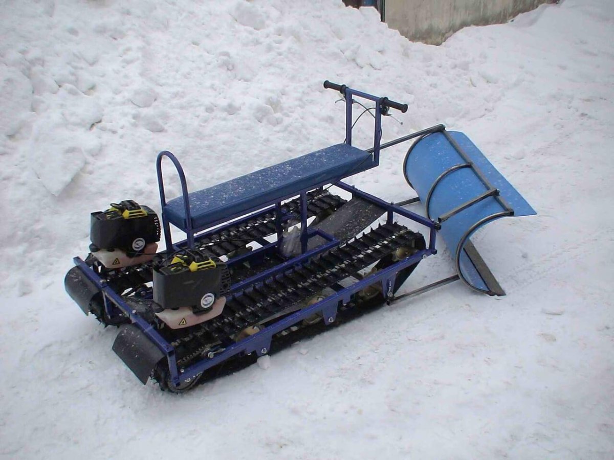 Мотособака 2 гусянки