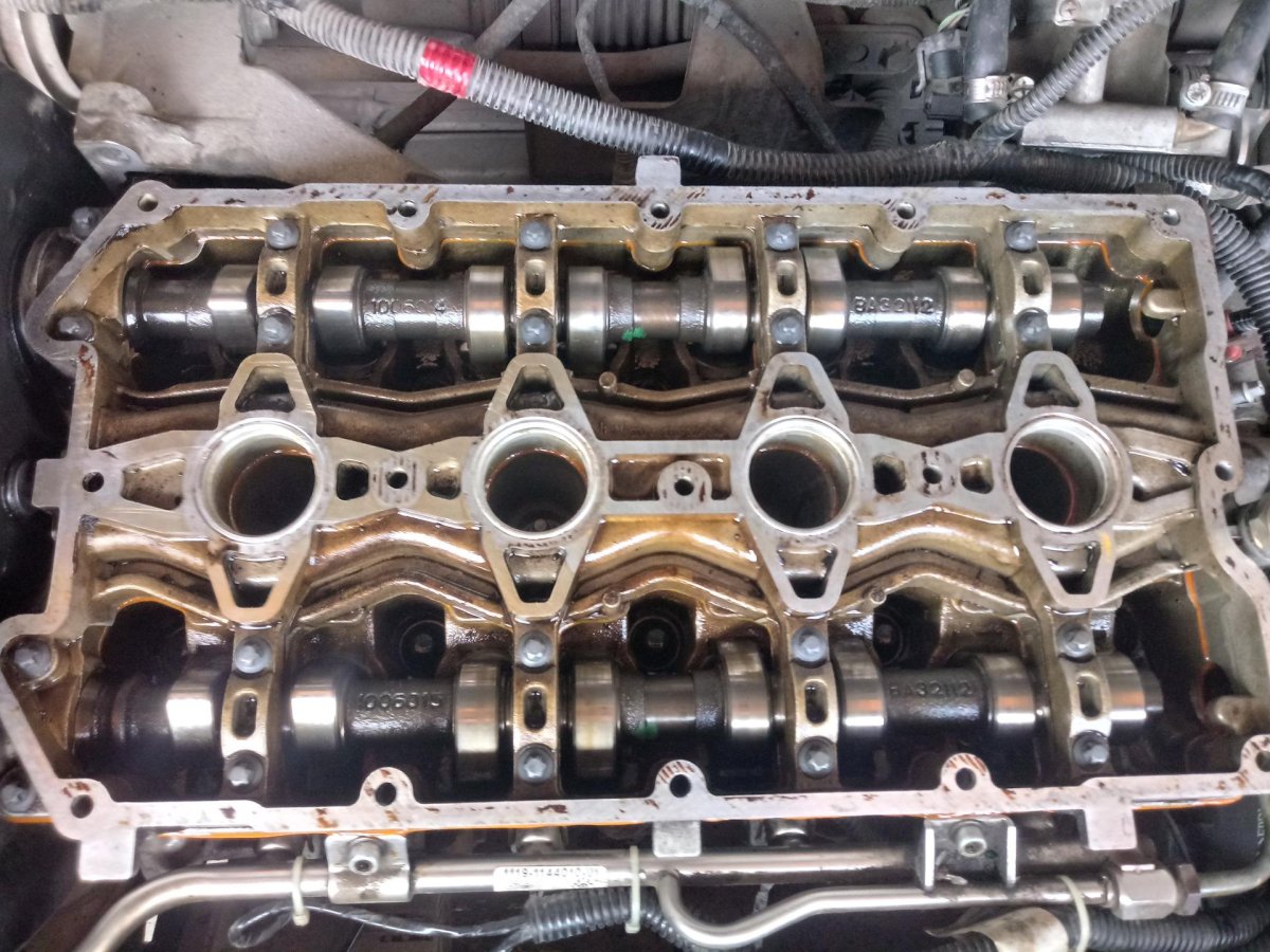 Распредвалы Приора 16 клапанов