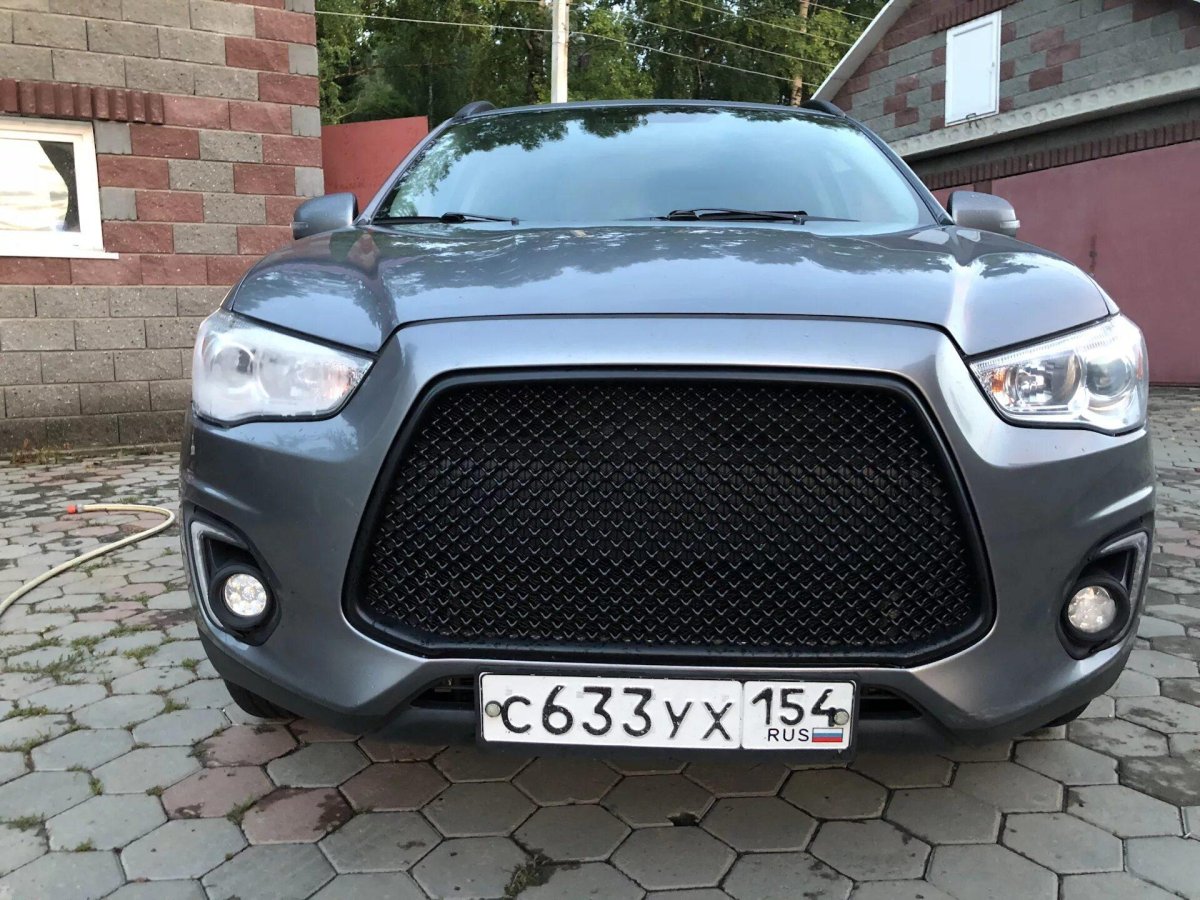 ASX Mitsubishi решетка Бентли