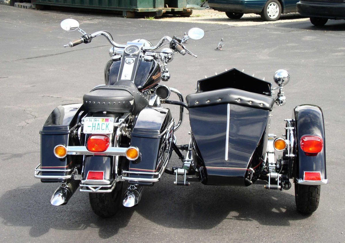 Харлей Дэвидсон с люлькой