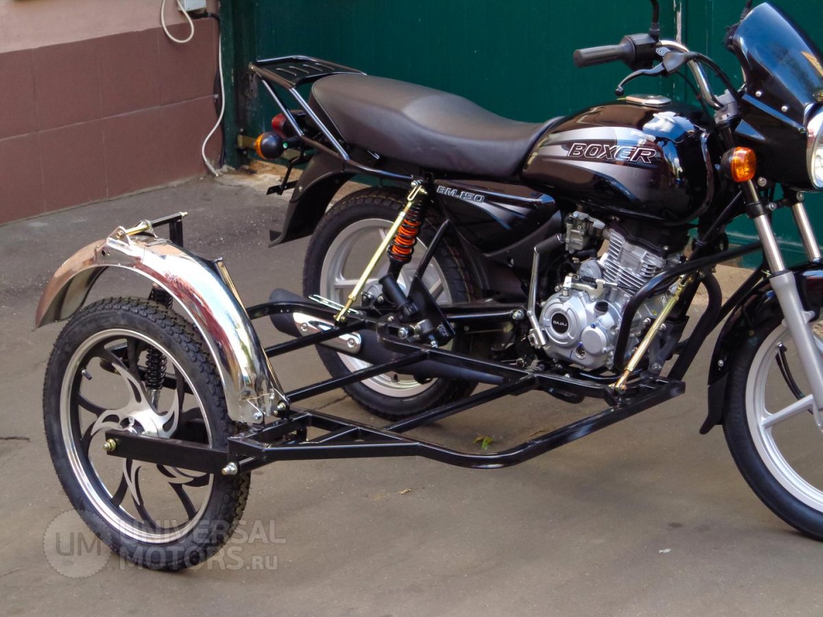 Мотоцикл Bajaj Boxer