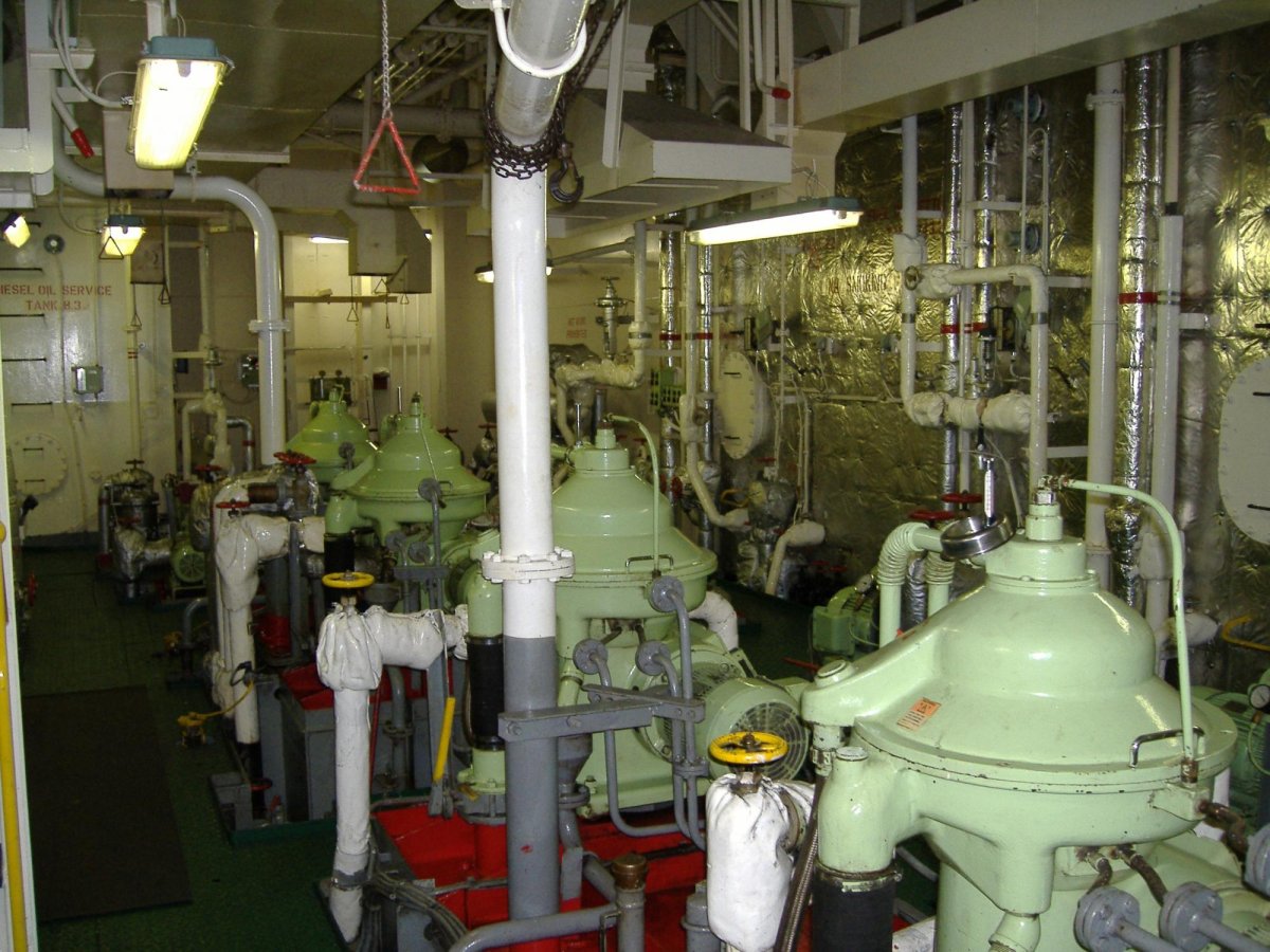 ВФ танкер машинное отделение